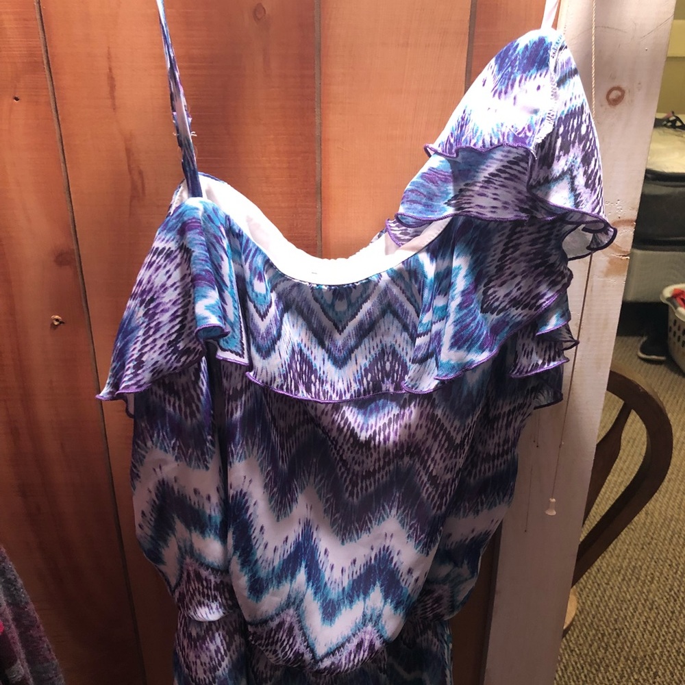 Ruffle sleeve blouse 🦋